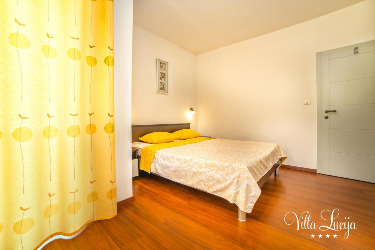 Villa Lucija Pula Exterior foto